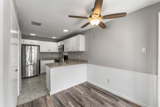 4242 N Capistrano Drive 235, Dallas, TX 75287