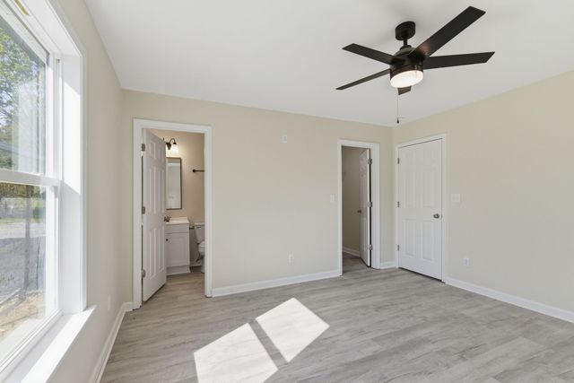 307 W End Ave, Mcminnville, TN 37110