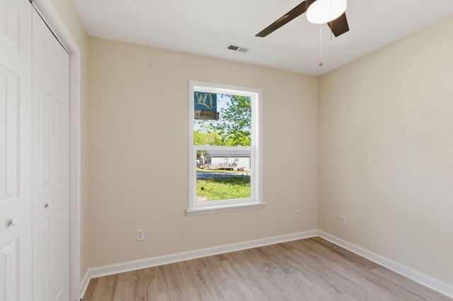 307 W End Ave, Mcminnville, TN 37110