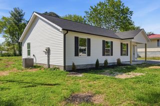 307 W End Ave, Mcminnville, TN 37110