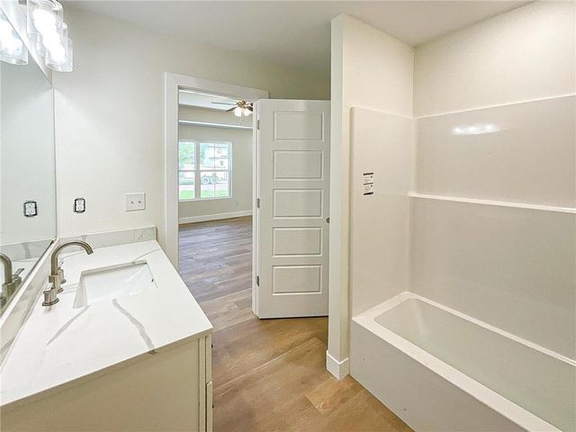 706 Ivy Lane, Sedalia, MO 65301