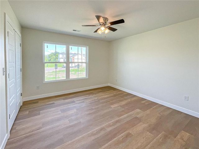 706 Ivy Lane, Sedalia, MO 65301