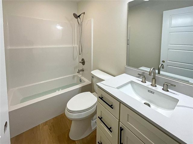 706 Ivy Lane, Sedalia, MO 65301