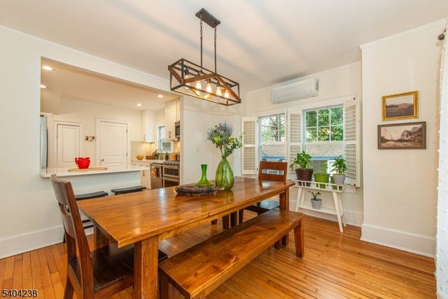 14 Northview Ave, Montclair Twp., NJ 07043