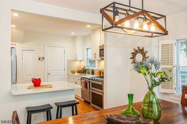 14 Northview Ave, Montclair Twp., NJ 07043