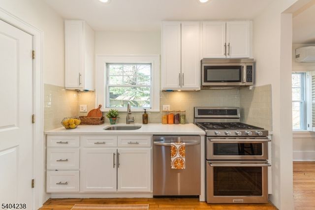 14 Northview Ave, Montclair Twp., NJ 07043