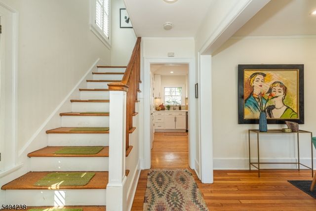 14 Northview Ave, Montclair Twp., NJ 07043