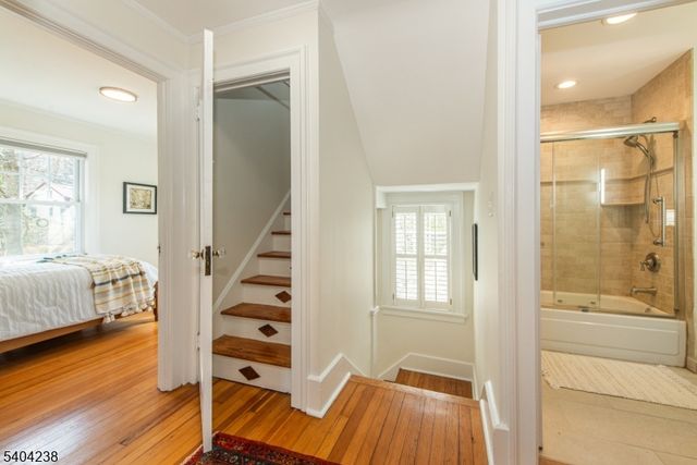 14 Northview Ave, Montclair Twp., NJ 07043