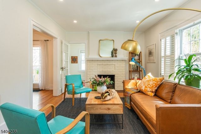 14 Northview Ave, Montclair Twp., NJ 07043