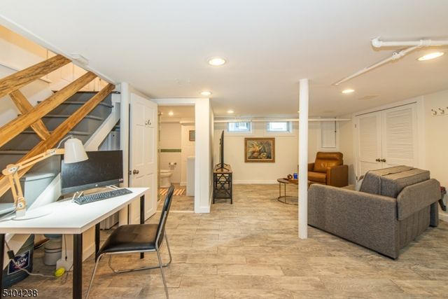 14 Northview Ave, Montclair Twp., NJ 07043