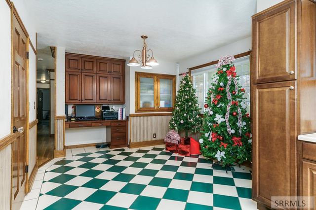 1861 Anita Place, Pocatello, ID 83201