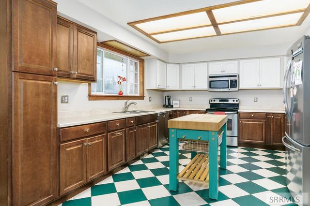 1861 Anita Place, Pocatello, ID 83201