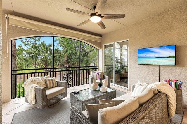 9097 Cherry Oaks TRL 201, Naples, FL 34114