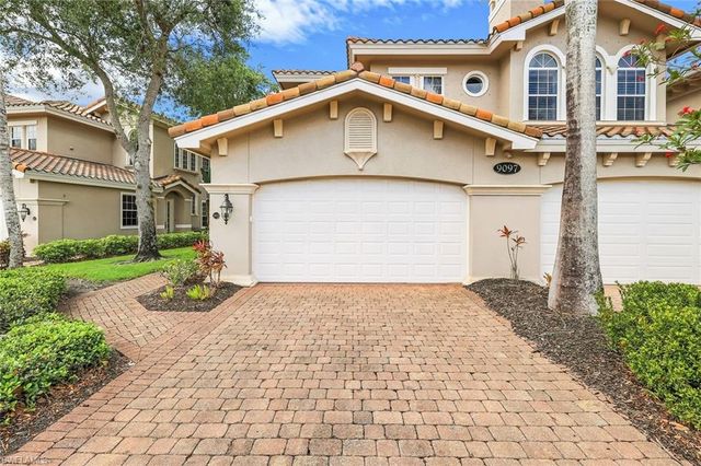 9097 Cherry Oaks TRL 201, Naples, FL 34114