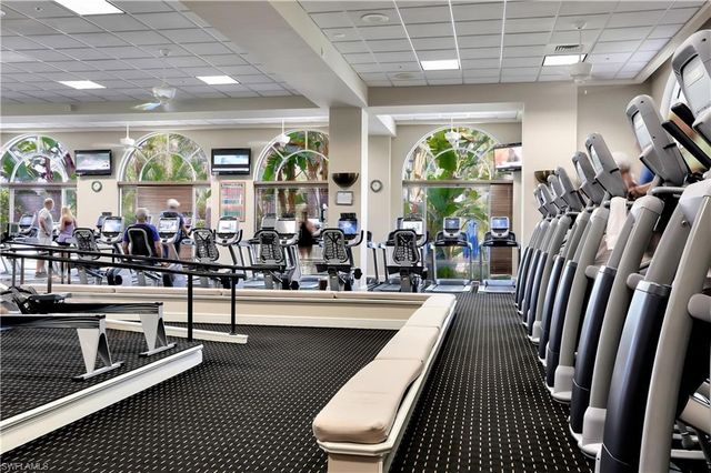 9097 Cherry Oaks TRL 201, Naples, FL 34114