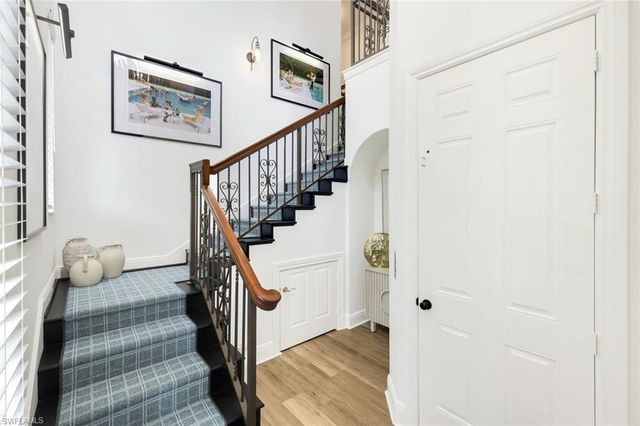 9097 Cherry Oaks TRL 201, Naples, FL 34114