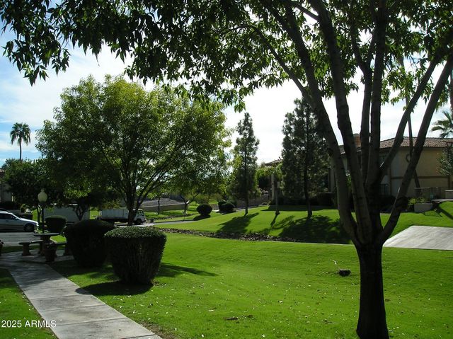 10410 N Cave Creek Road Unit 1027, Phoenix, AZ 85020