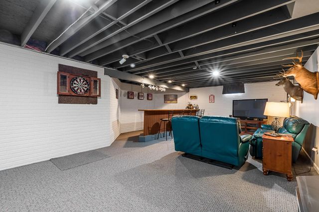 289 Amherst Road, Hebron, OH 43025