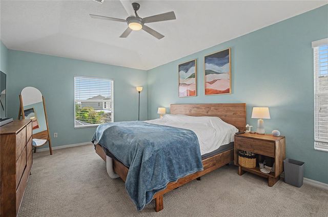 4205 KNOB LAKE COURT, Tampa, FL 33619