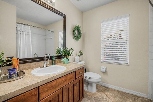 4205 KNOB LAKE COURT, Tampa, FL 33619