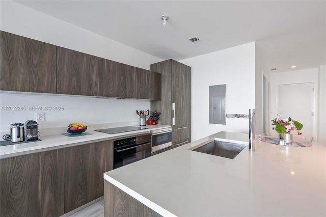 480 NE 31st St 3306, Miami, FL 33137