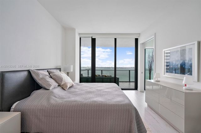 480 NE 31st St 3306, Miami, FL 33137