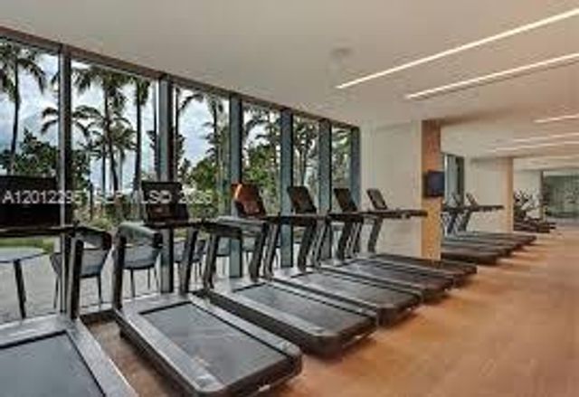 480 NE 31st St 3306, Miami, FL 33137