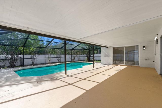 1358 FOXBORO DRIVE, Brandon, FL 33511