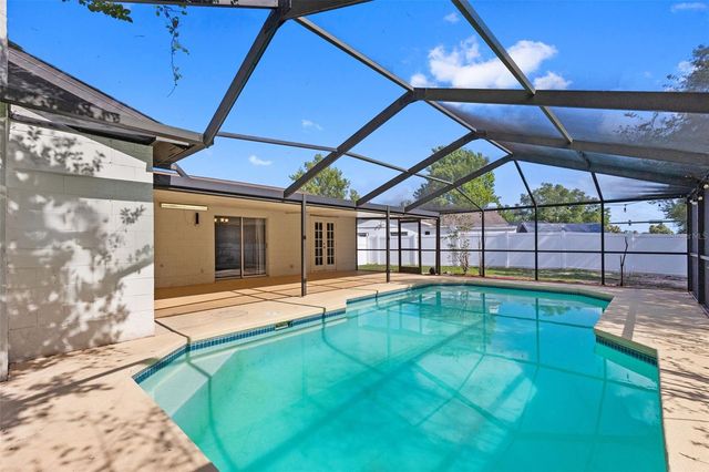 1358 FOXBORO DRIVE, Brandon, FL 33511