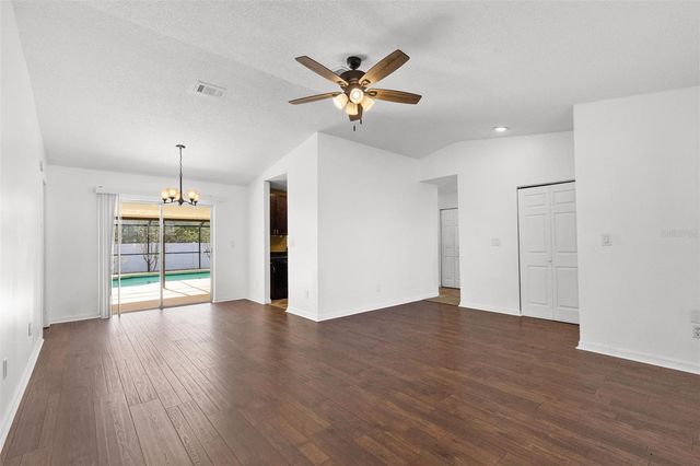 1358 FOXBORO DRIVE, Brandon, FL 33511