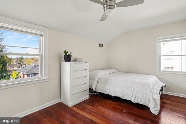 312 WOODLAWN AVE, Willow Grove, PA 19090