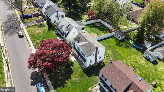 312 WOODLAWN AVE, Willow Grove, PA 19090