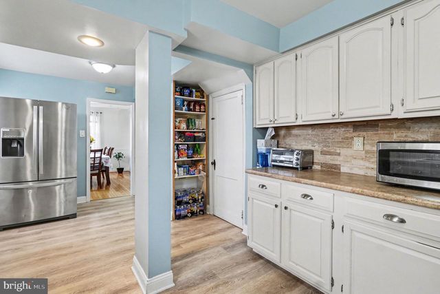 312 WOODLAWN AVE, Willow Grove, PA 19090