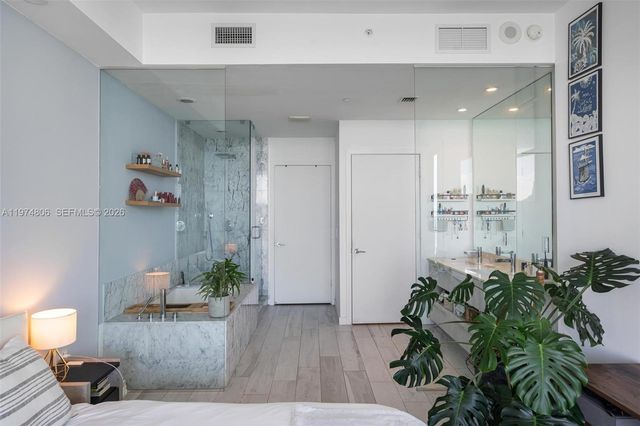 480 NE 31st St 2302, Miami, FL 33137