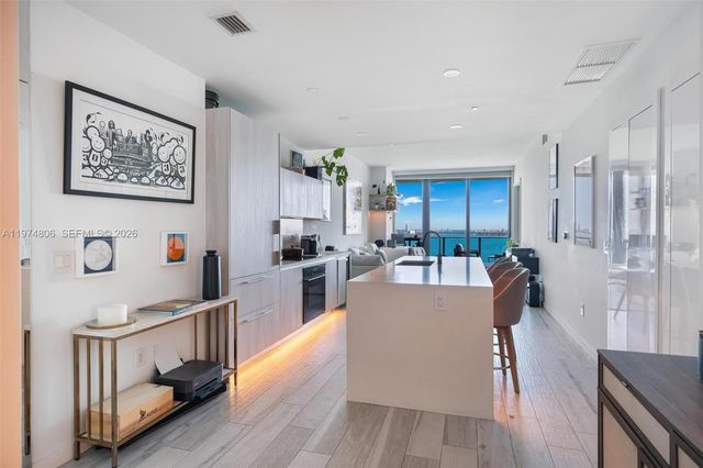 480 NE 31st St 2302, Miami, FL 33137