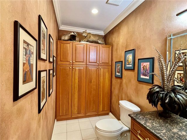 680 N Cliffside Drive, Fayetteville, AR 72701