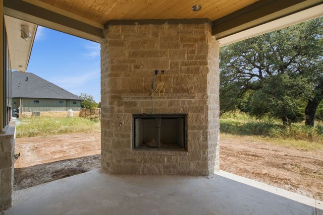 1048 Timber Hills Drive, Weatherford, TX 76087