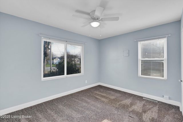 3706 Luken Dr, Louisville, KY 40216