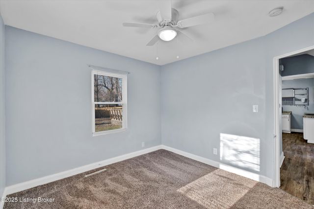 3706 Luken Dr, Louisville, KY 40216