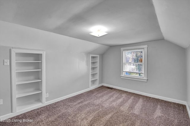 3706 Luken Dr, Louisville, KY 40216