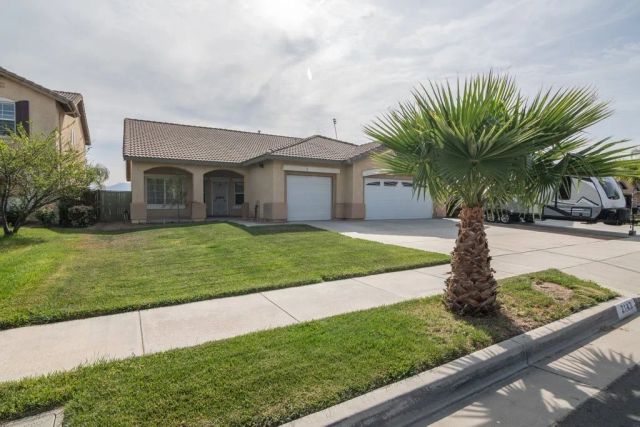 2143 Willowbrook, Perris, CA 92571