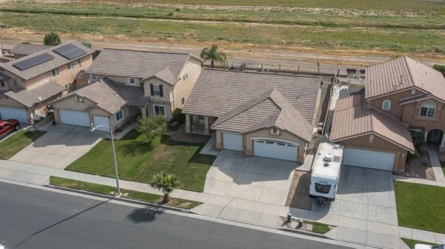 2143 Willowbrook, Perris, CA 92571