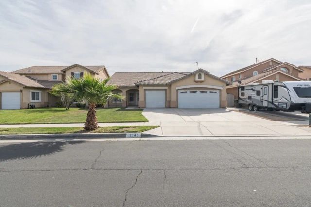 2143 Willowbrook, Perris, CA 92571
