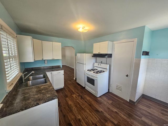132 Leslie Avenue, Evansville, IN 47712