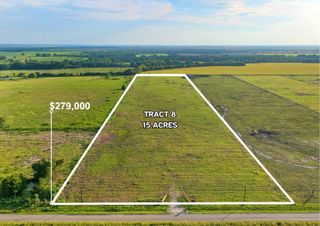 310 Sandswitch Road, Ennis, TX 75119