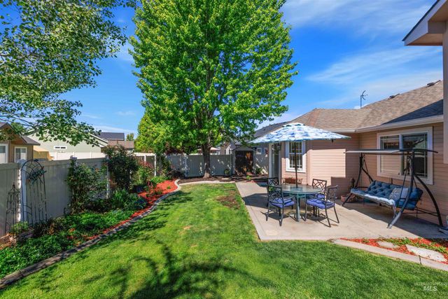 4951 W Classic Dr, Meridian, ID 83646