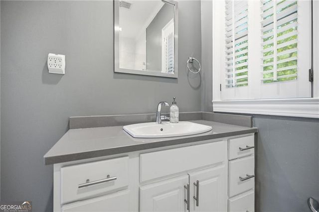 2222 Peachtree Road NW B5, Atlanta, GA 30309
