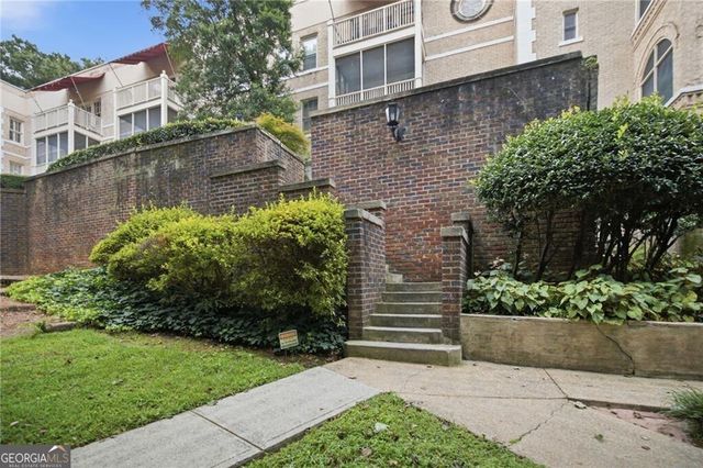 2222 Peachtree Road NW B5, Atlanta, GA 30309