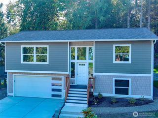 40 Trader Lane, Port Ludlow, WA 98365