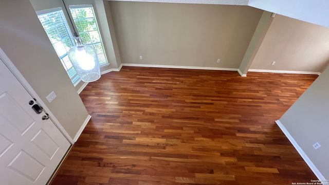 10411 HORN BLVD, San Antonio, TX 78240